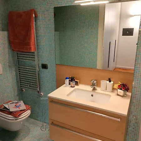 Esclusive & Elegant Loft, Duomo 10 Minutes Apartment