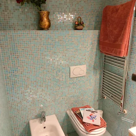 Esclusive & Elegant Loft, Duomo 10 Minutes מילאנו