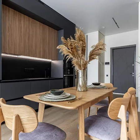 Appartamento Designer Apartment, Warm, Spacious In