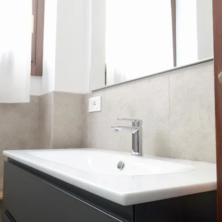 In Brera_65m²_a/c_self Check-in_smart Tv_kitchen * Mediolan