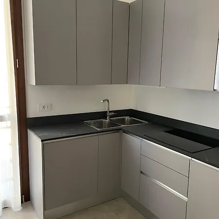 In Brera_65m²_a/c_self Check-in_smart Tv_kitchen Mediolan