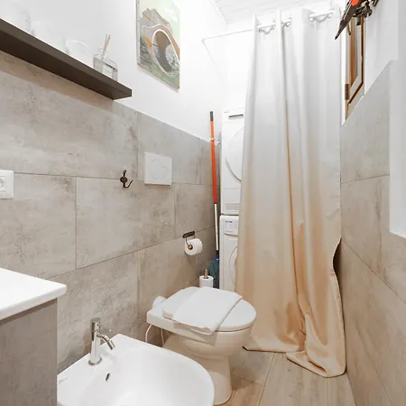 Art Design - Center Lejlighed *