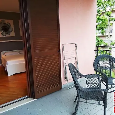 Milanoflats - Trilogolinelli Милан