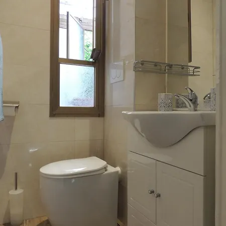 Nolo 4 11 Beds Apartment *