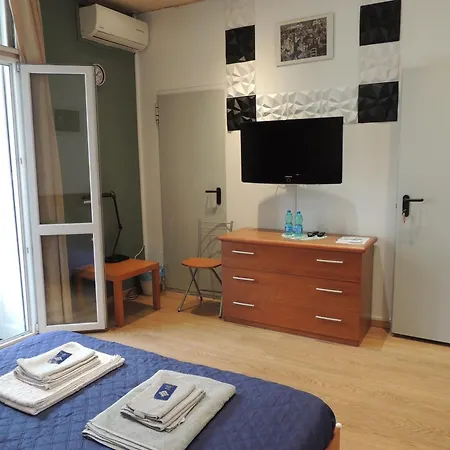 Nolo 4 11 Beds Apartment *