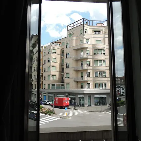 Nolo 4 11 Beds Milano