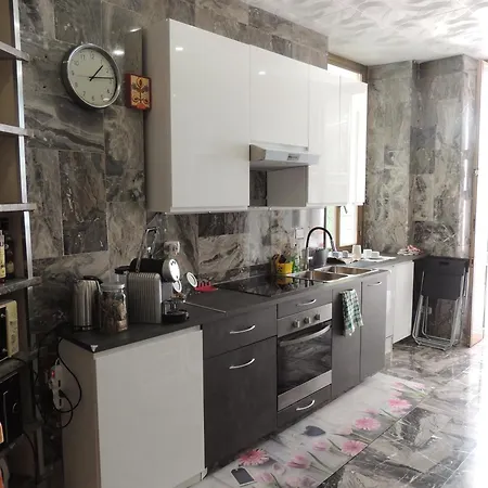 Nolo 4 11 Beds Milano