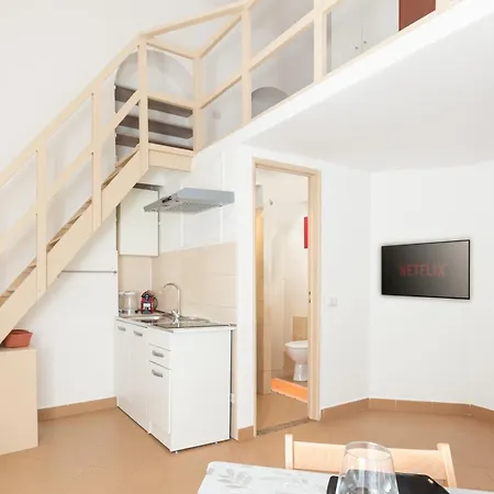 Cream Little - M1 - Center Mediolan