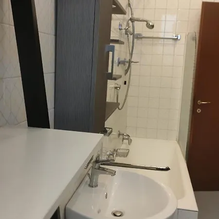 شقة Lux Flats In Duomo District ميلان