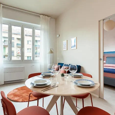 Semesterbostad Giulio's Hideaway - Close To Station *