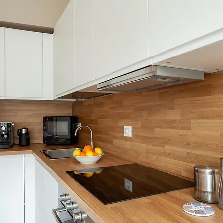 Apartment Giulio's Hideaway - Close To Station *