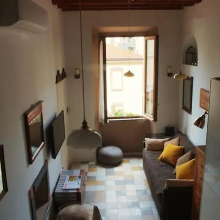 Apartment Bilocale Di Charme Garibaldi - Mirable Pm