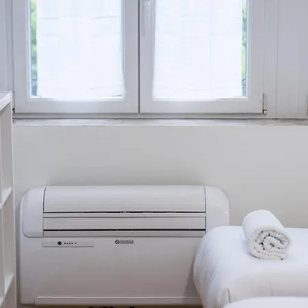 Airguest Pianella Guest house Milan