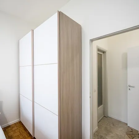 Airguest Pianella 3*