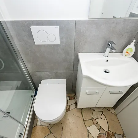Guest house Airguest Pianella Milan