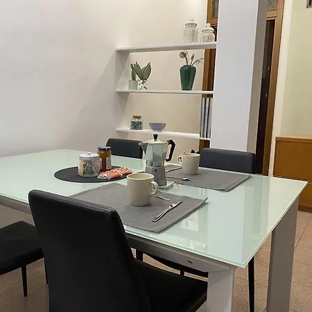 Meg 32 Three-room In The Heart Of Isola Appartamento *