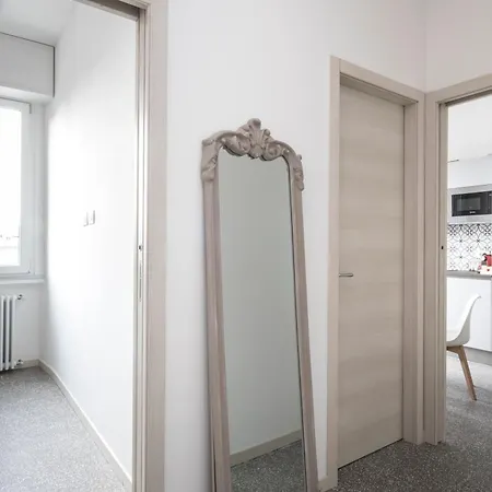 500's House Milan