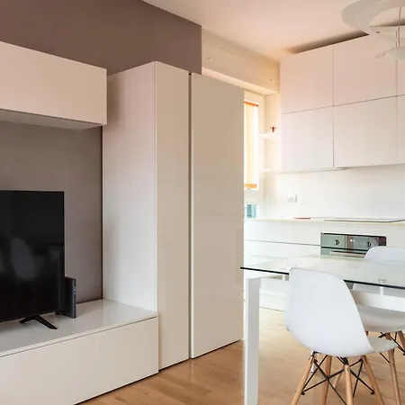 Apartment Youhosty - Savona 122 Milan