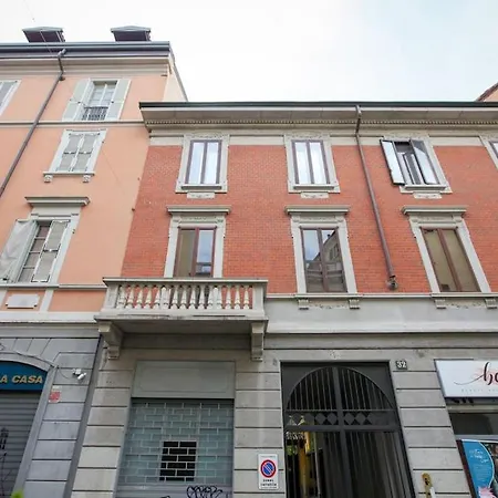 Hacca Collection- Navigli&bocconi-centro-porta Romana דירה *