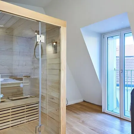 Attico Lussuoso Con Spa A 10 Min Dal Duomo Apartment