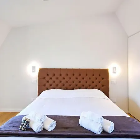 Apartment Attico Lussuoso Con Spa A 10 Min Dal Duomo