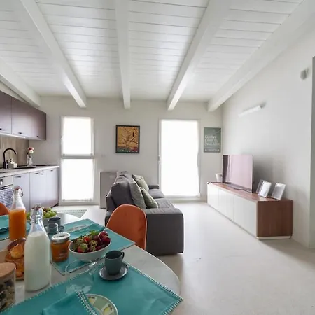 公寓 Castaldi Charming Suite-hosted By Sweetstay 米兰