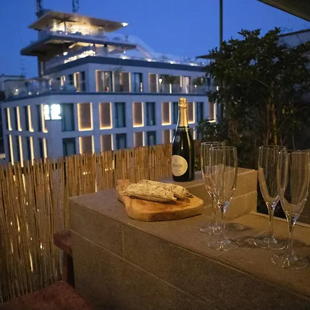 Navigli-darsena Terrazza Esclusiva Sulla Citta * Milan