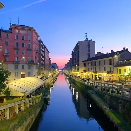 Navigli-darsena Terrazza Esclusiva Sulla Citta Apartment