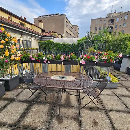 Exclusive Floor 2-bedroom Flat Milán