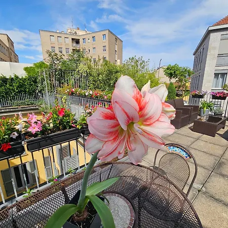 Apartmán Exclusive Floor 2-bedroom Flat *