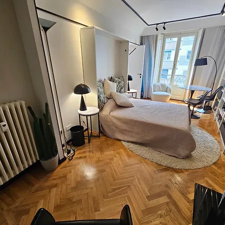 Exclusive Floor 2-bedroom Flat Milaan