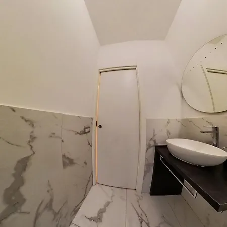 N&ghomesweethome Raffaelloelegante Ideale Affari Lejlighed *