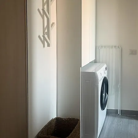 Apartment Xenia - Fashion Week Near Navigli *