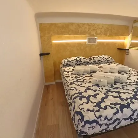 N&ghomesweethome Gogh Elegante E Confortevole Apartment *