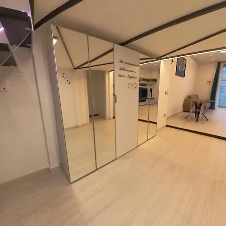 N&ghomesweethome Gogh Elegante E Confortevole *