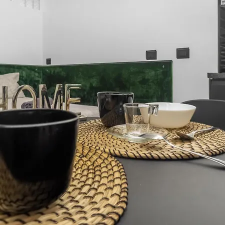Pag60 -crescenzago-luxury House Milano