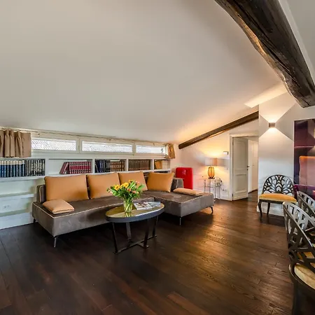 Allegroitalia Penthouse Montenapoleone Milão