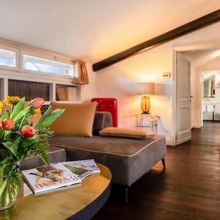 Allegroitalia Penthouse Montenapoleone ميلان