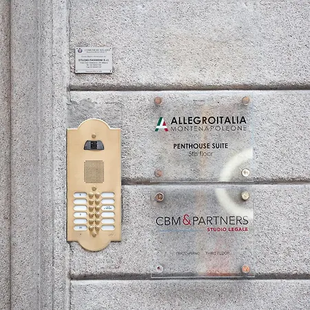 Allegroitalia Penthouse Montenapoleone شقة