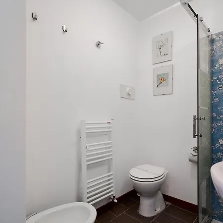 Rustic And Cozy In Navigli Apartment *