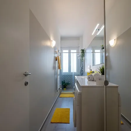 Xenia - Modern, Quiet And Cozy Apartamento