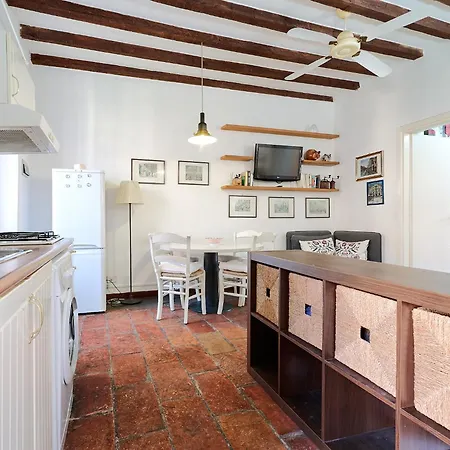 Rustic And Cozy In Navigli Apartment *