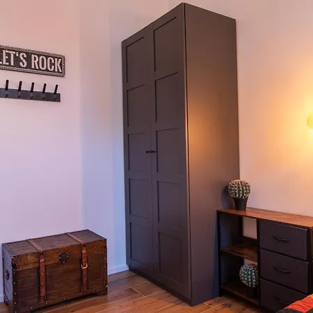 New Modern - Connected To Duomo شقة ميلان