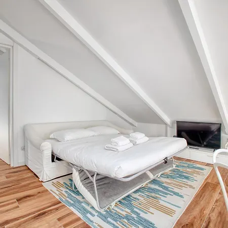 Just Urban - Esclusivo Attico Con Balcone Vista Duomo - 5min M4 아파트