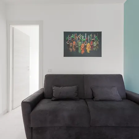 Abbiategrasso - Bocconi - Bilocale Ristrutturato * Milan