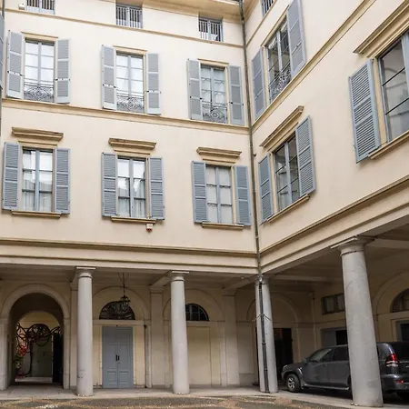 아파트 Nerino House, Elegante E Tranquillo A 5 Minuti Dal Duomo