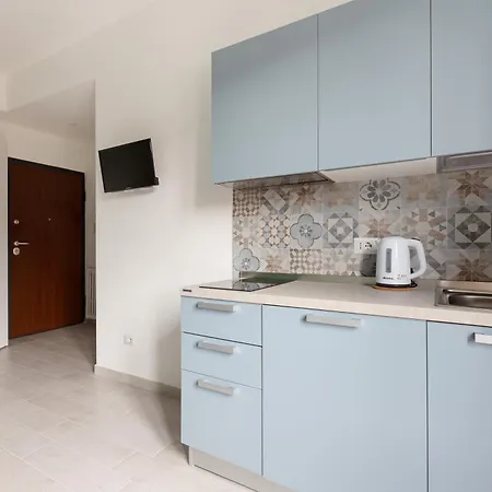 Abbiategrasso - Bocconi - Monolocale Con Cucina * Milan