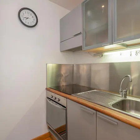Xenia - Cozy Two-room Apt In Isola Area * Milaan