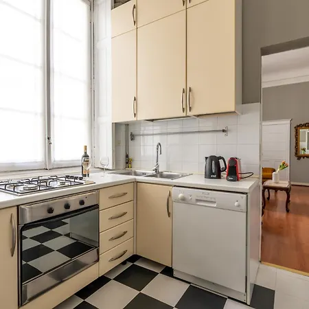 Nerino House, Elegante E Tranquillo A 5 Minuti Dal Duomo * 밀라노