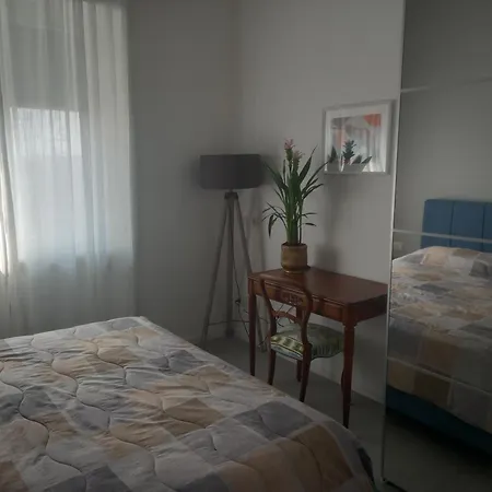 Porta Romana Ssubway To Ice Hockey Venue S-giulia Free Parking Garage - Con Parcheggio Incluso Nuovo Con 2 Da Letto E Due Bagni - New With 2 Bdrooms 2 Bathrooms- Jellow Subway Metro Gialla Porta Romana 3 Stops To Duo * Milano
